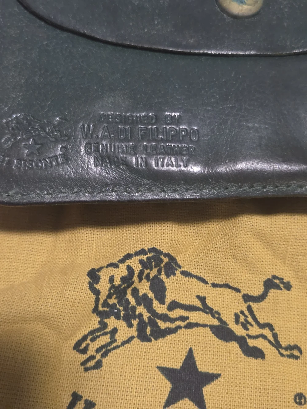 IL BISONTE RARE VINTAGE HUNTER GREEN Leather Women's Wallet